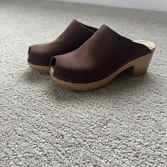 Sven Shoes Brown Peep Toe Sven Clogs Size Poshmark